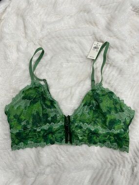 H&M | Intimates & Sleepwear | Hm Scarlet Lace Garter Belt | Poshmark H&M | Intimates & Sleepwear | Hm Scarlet Lace Garter Belt | Poshmark